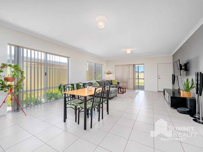 369 Parade Road, Dalyellup WA 6230