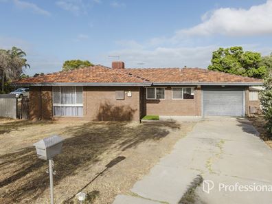 7 Wingham Street, Marangaroo WA 6064