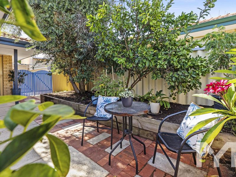 2/166 Forrest Street, Fremantle WA 6160