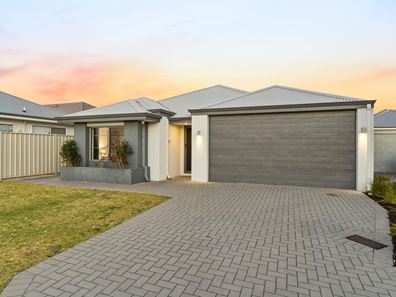 101 Allatoona Avenue, Golden Bay WA 6174