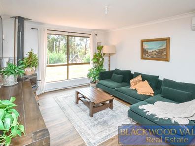 20 Steere Street, Balingup WA 6253