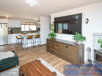 20 Steere Street, Balingup WA 6253