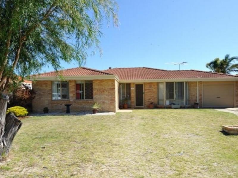 7 Middleton Place, Waikiki WA 6169