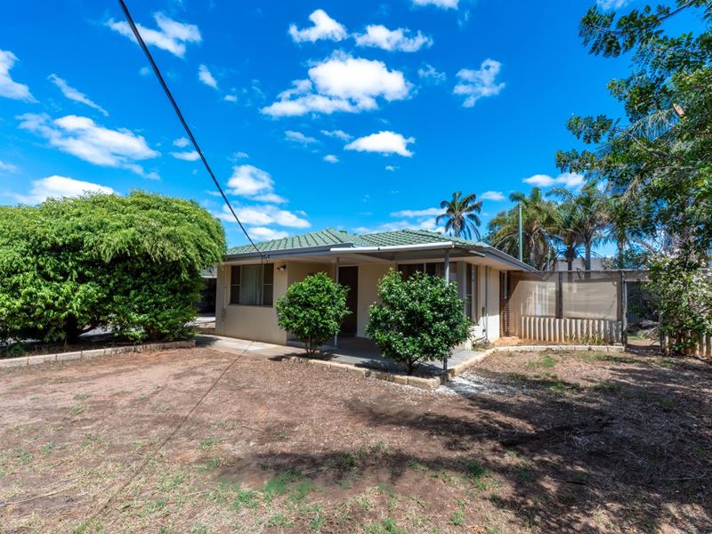 4 Phillip Place, Utakarra