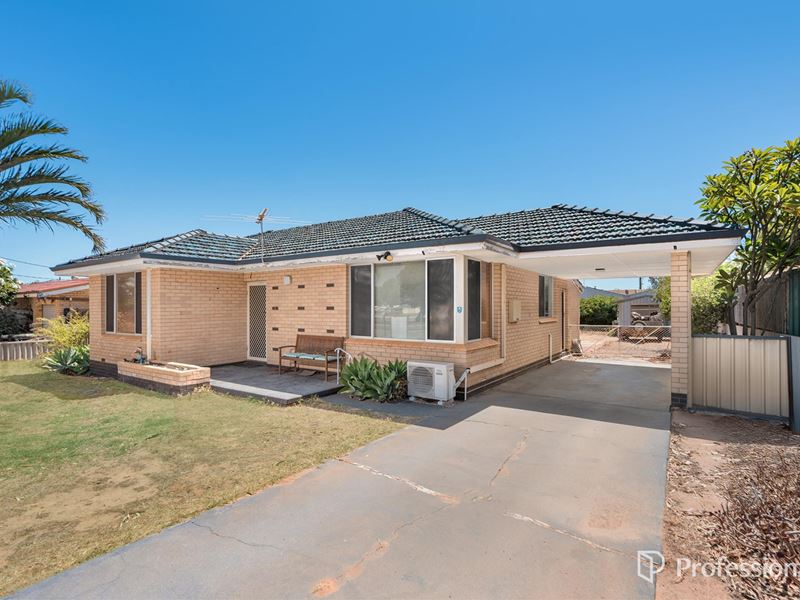 115 Railway Street, Bluff Point WA 6530