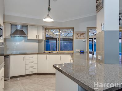 9 Alliance Court, Currambine WA 6028