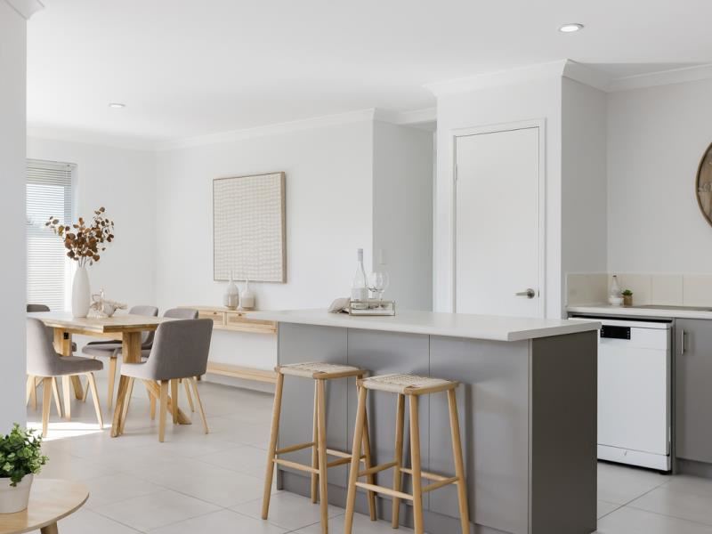 10 Emms Green, Ellenbrook WA 6069