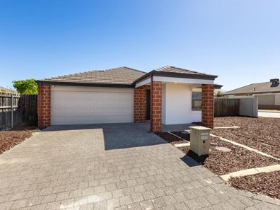 10 Emms Green, Ellenbrook WA 6069