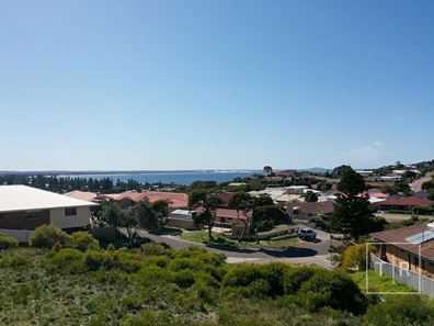 15 Ingleton Place, West Beach WA 6450