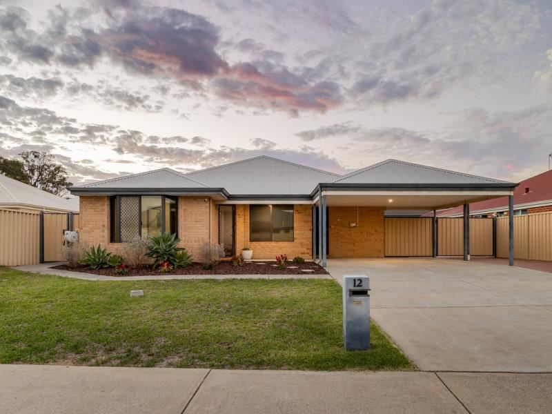 12 Kambany Approach, Dalyellup