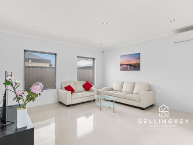 44 WARRILOW LOOP, Canning Vale WA 6155