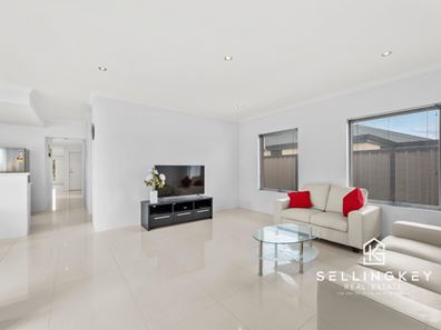 44 WARRILOW LOOP, Canning Vale WA 6155