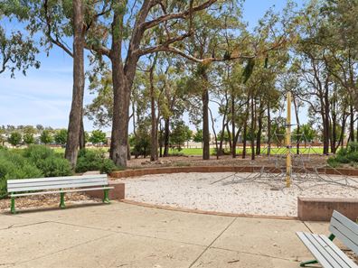 10 Splendour Road, Baldivis WA 6171