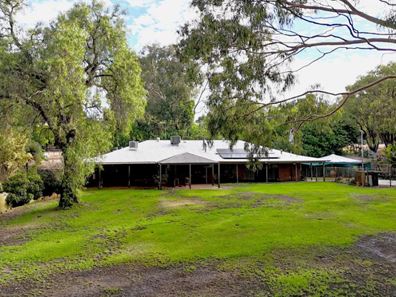 97 Lee-Steere Drive, Mariginiup WA 6078