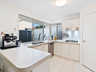 4 Constance Street, Yokine WA 6060