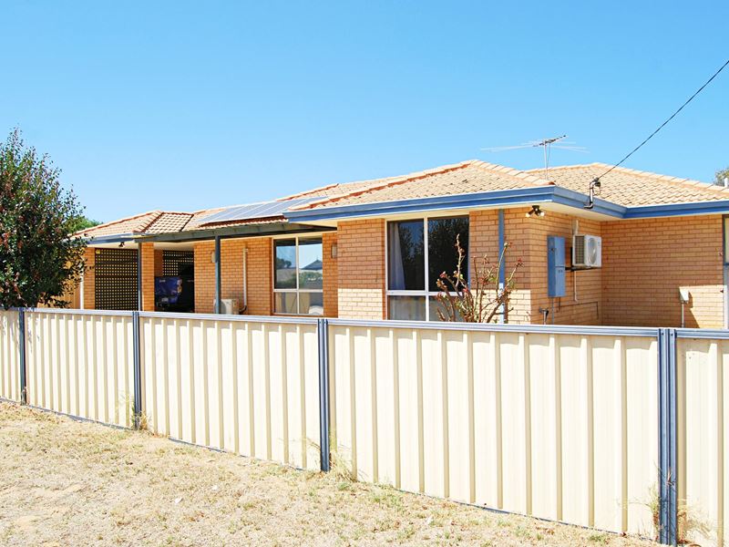 8 Boaz Street, Karloo WA 6530