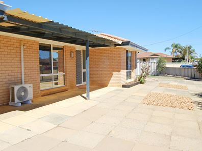 8 Boaz Street, Karloo WA 6530