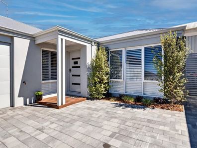 4A Mermaid Way, Heathridge WA 6027
