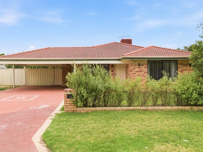 17 Rothesay Court, Cooloongup WA 6168