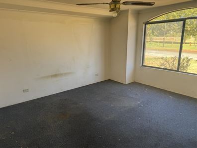 11 Ascot Parkway, Bertram WA 6167