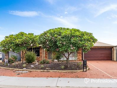 1 Amery Road, Hocking WA 6065