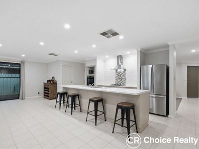 16 Woodside Loop, Beckenham WA 6107
