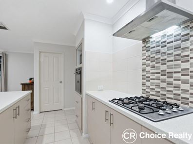 16 Woodside Loop, Beckenham WA 6107