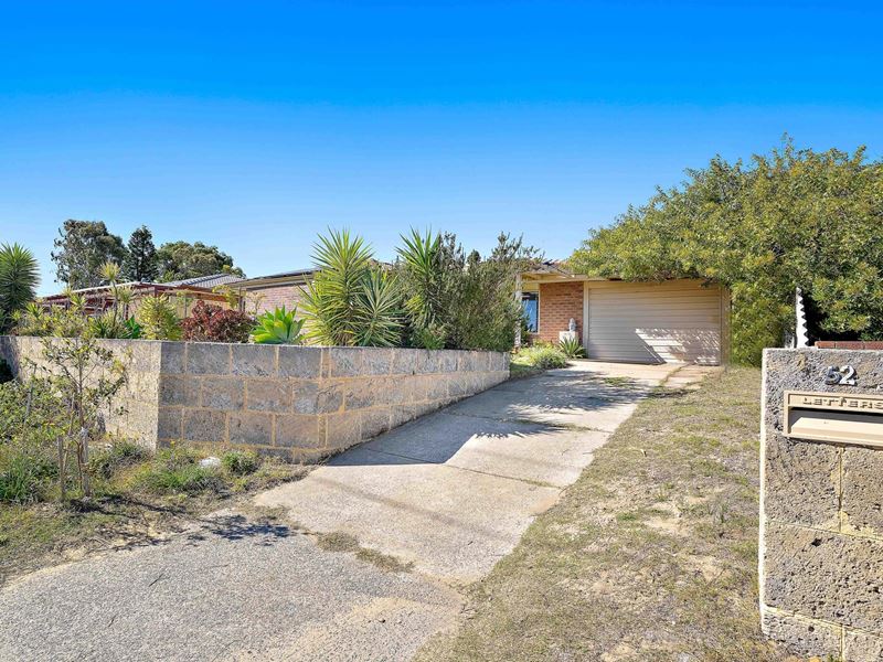 52 Gibson Ave, Padbury WA 6025