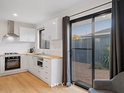 17 Seaflower  Crescent, Craigie WA 6025