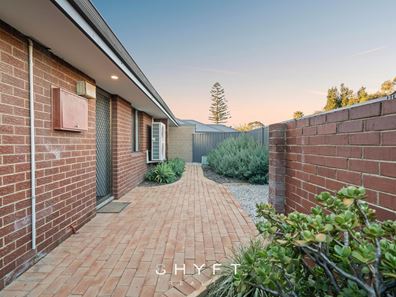 17 Seaflower  Crescent, Craigie WA 6025