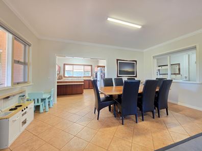 23 North River Road, Carnarvon WA 6701