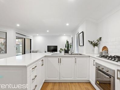 9 Marden Grange, Aveley WA 6069