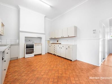 36 Essex Street, Northampton WA 6535