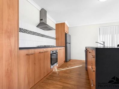 21 Donegal Street, Utakarra WA 6530