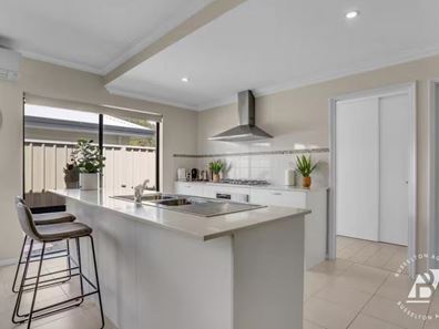 33 Carey Street, Busselton WA 6280