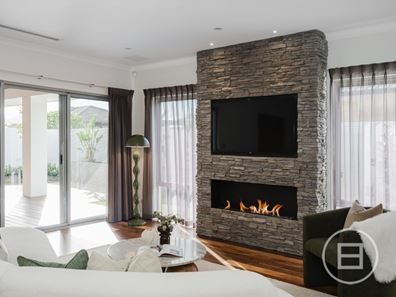 29 Oakwood Gate, Meadow Springs WA 6210