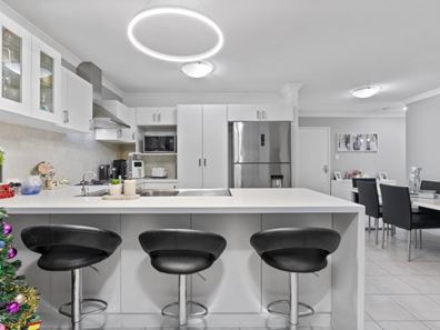 66A Ravenswood Drive, Nollamara WA 6061