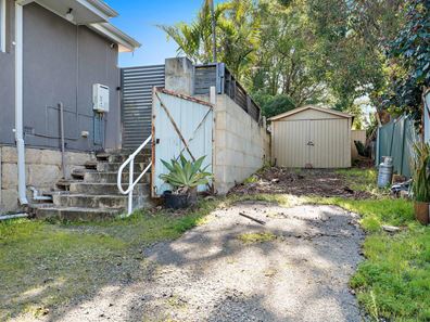 14 Rinaldo Place, Coolbellup WA 6163