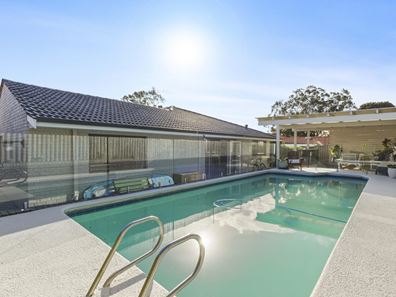 16 Lambertia Street, Greenwood WA 6024