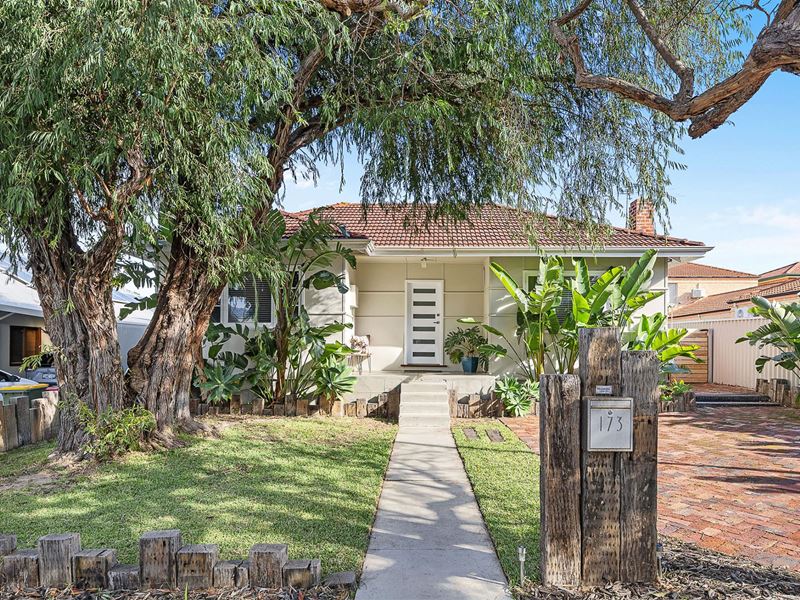 173 Alice Street, Doubleview
