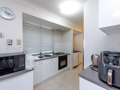 1/138 Carnarvon Street, East Victoria Park WA 6101