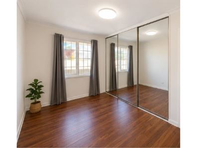 Room/2, 2 Grimrey Rd, Lockridge WA 6054