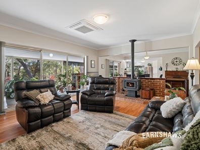 515 Timbertop Way, Stoneville WA 6081
