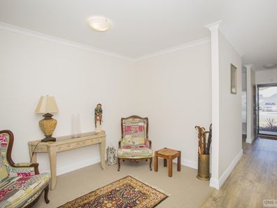 100 Seaside Avenue, Yanchep WA 6035