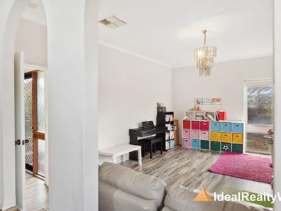 9 Apsley Road, Willetton WA 6155