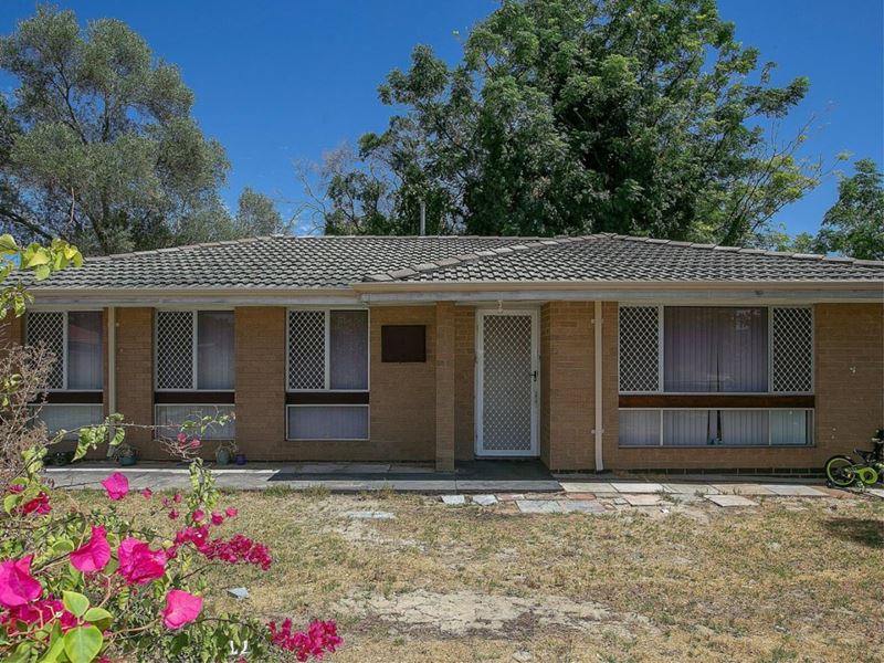 1 Crandon Street, Gosnells WA 6110