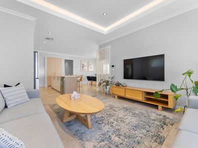 8A Randall Street, Dianella WA 6059