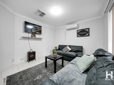 11 Lambourne Retreat, Mirrabooka WA 6061