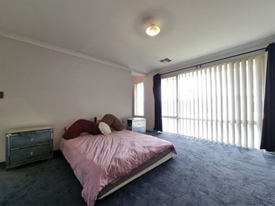 26 Korrinup Street, Haynes WA 6112