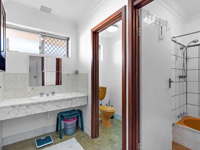 1/120 Gilbertson Road, Kardinya WA 6163